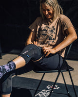 DHaRCo Gravity Knee Pad - Action Myriam Nicole